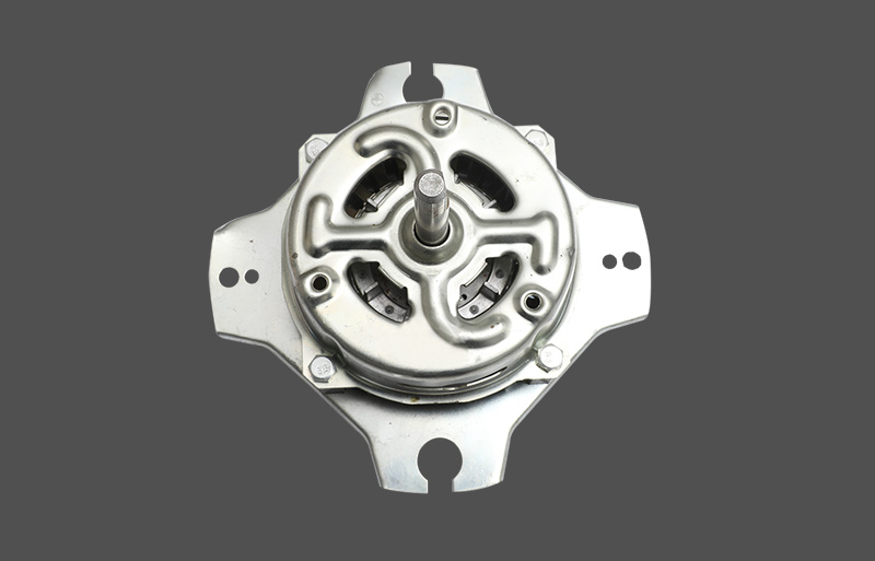 Motor CCA de color blanco